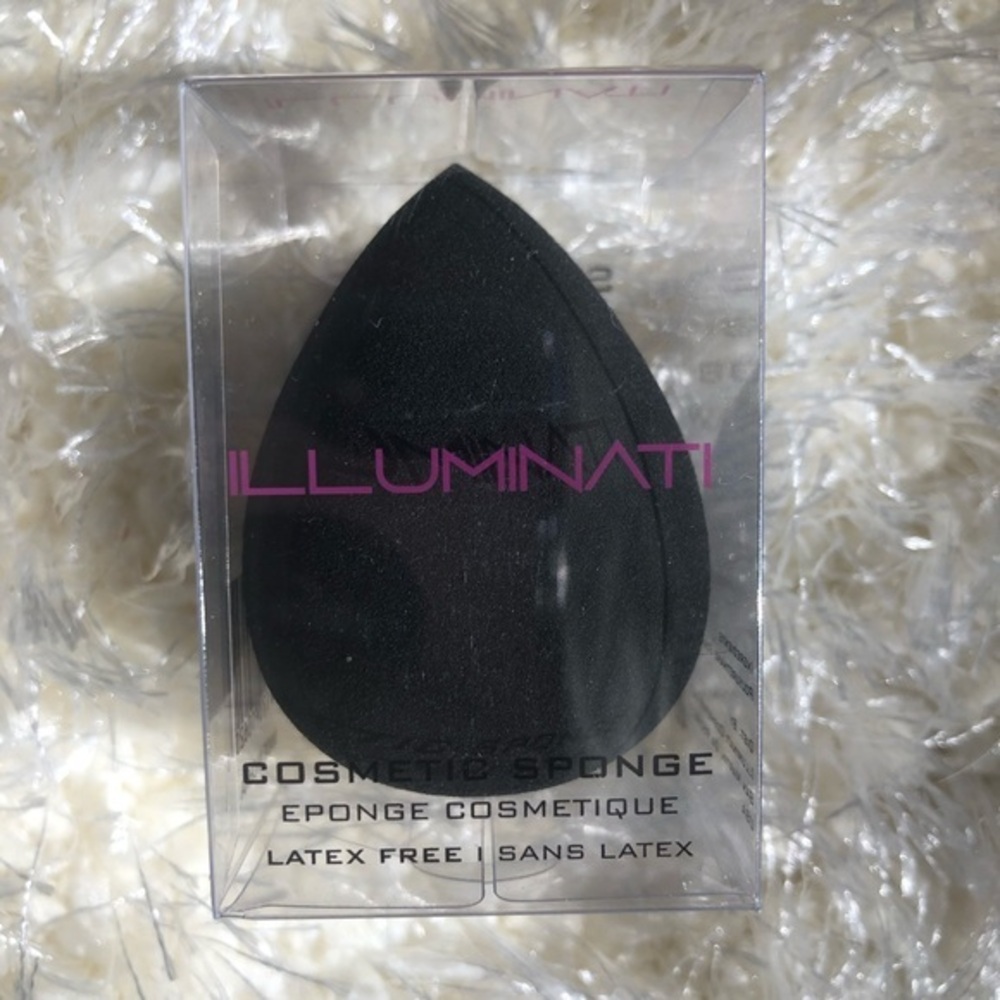 Illuminate Cometic Sponge - Black